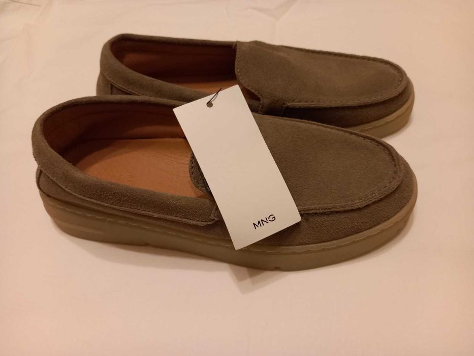 Взуття з натуральної шкіри