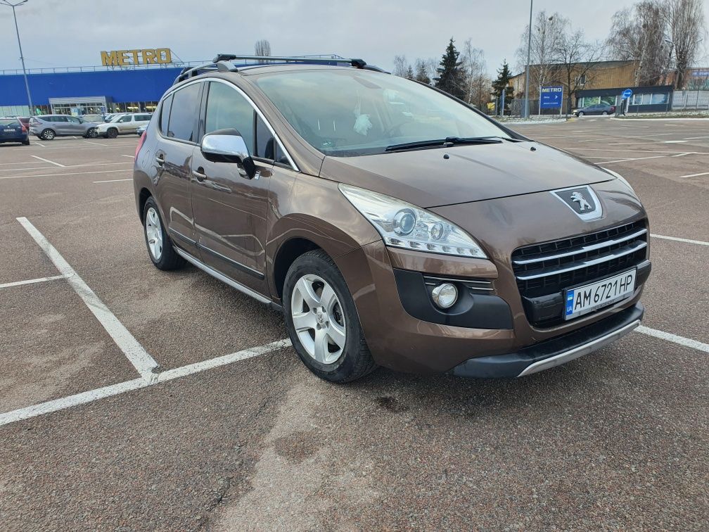Peugeot 3008 2013 гібрид (HEV) 2.0л