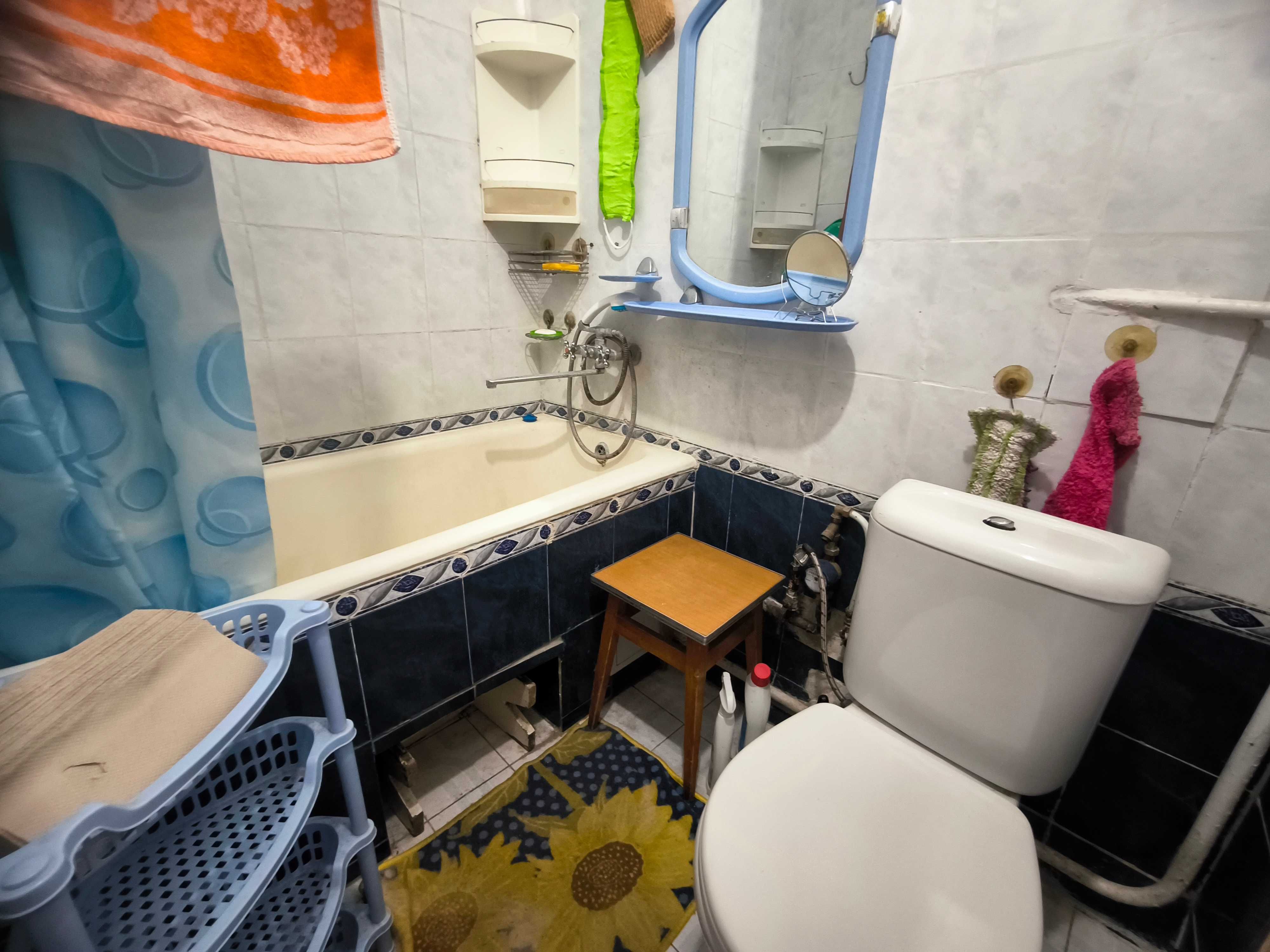 Продам 3к-КВАРТИРУ з гаражем в центральній частині Ірпеня