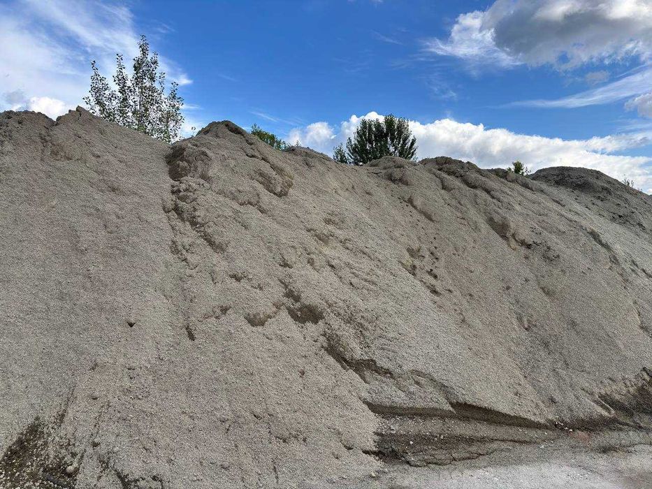 Вивіз сміття будівельного і побутового. Послуги спецтехніки