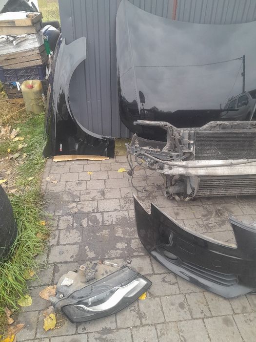 Kompletny przód,maska,błotniki,pas lampy,zderzak Audi a4 b8 kod LY9B