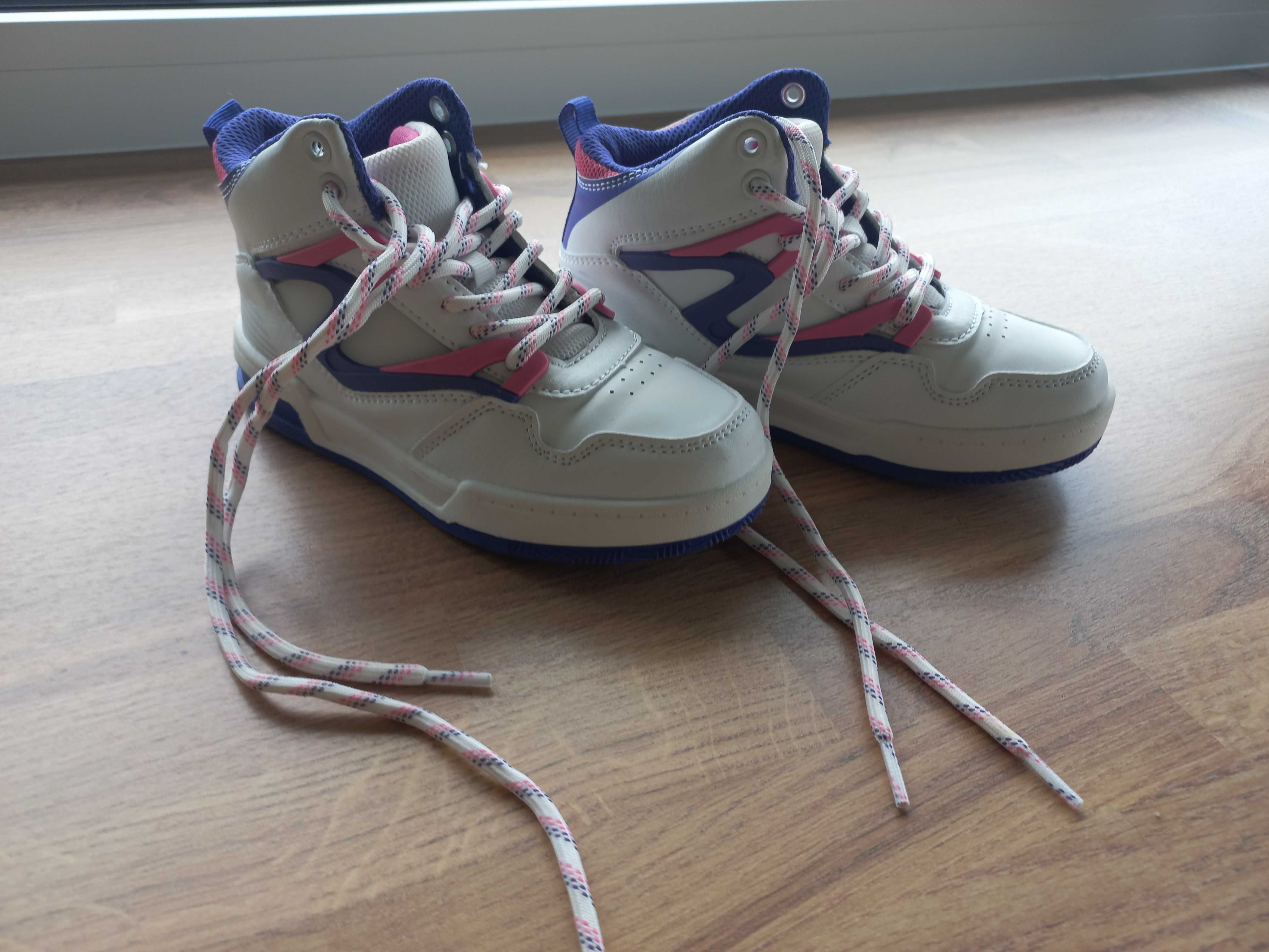 Świecące Sneakersy