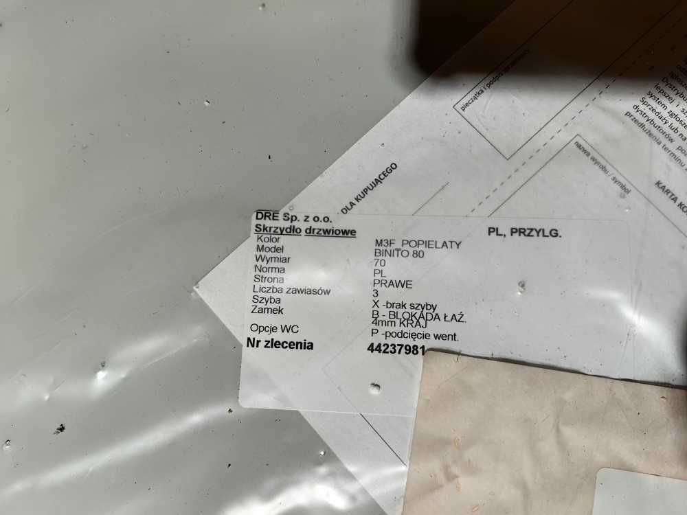 Drzwi wewnętrzne 70 DRE Nowe 2 szt. z ościeżnicą Gdańsk