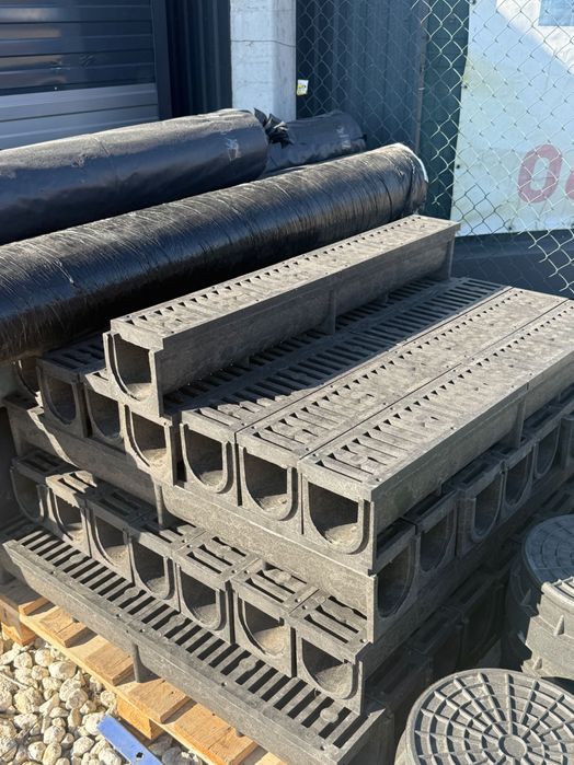 Жолоб дощоприймач водовідвід 1м