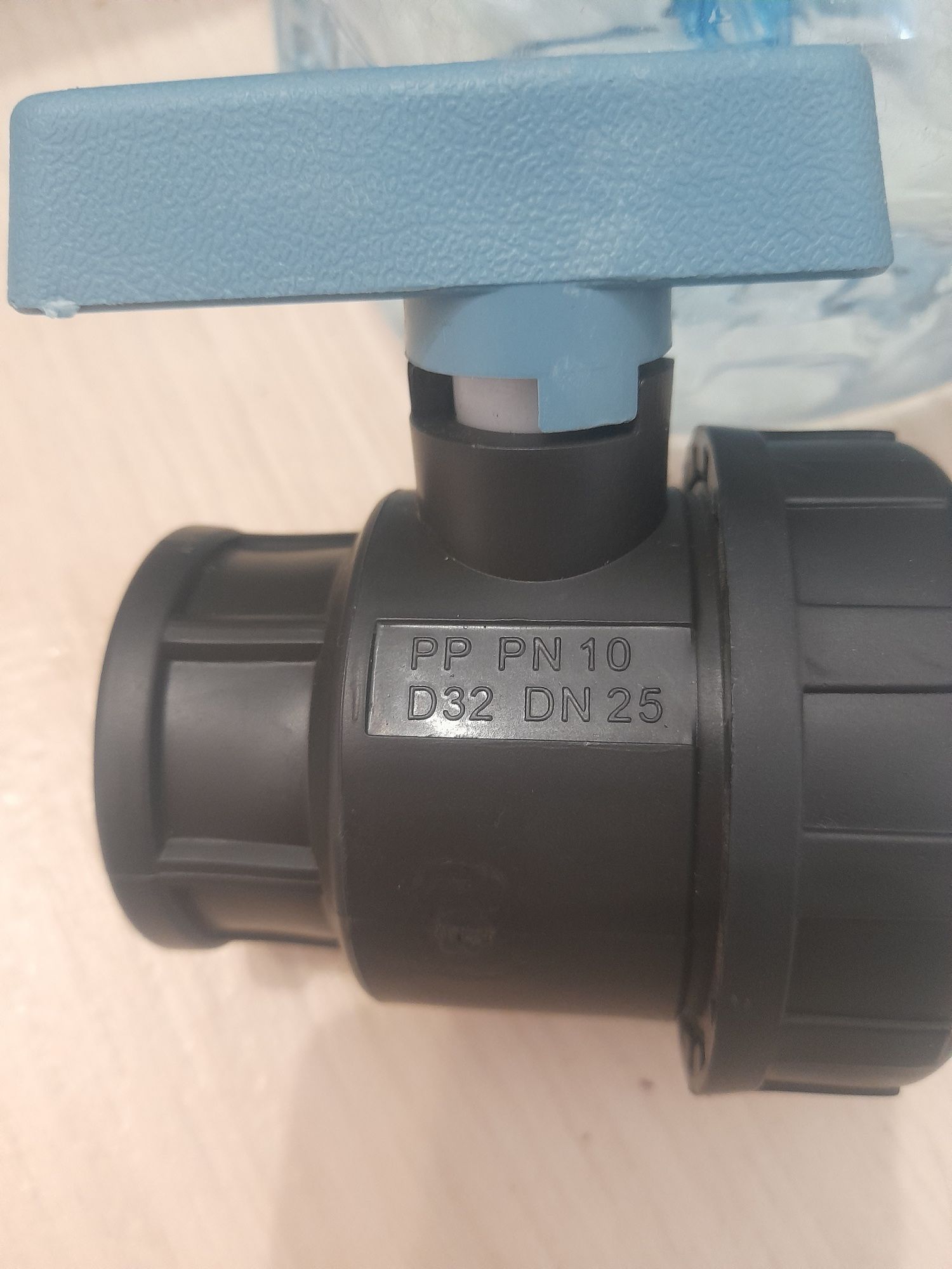 Кран Сантехпласт с внутренней резьбой 1" DN 25