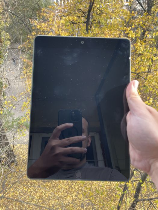 Ipad 8 32gb WiFi как новый