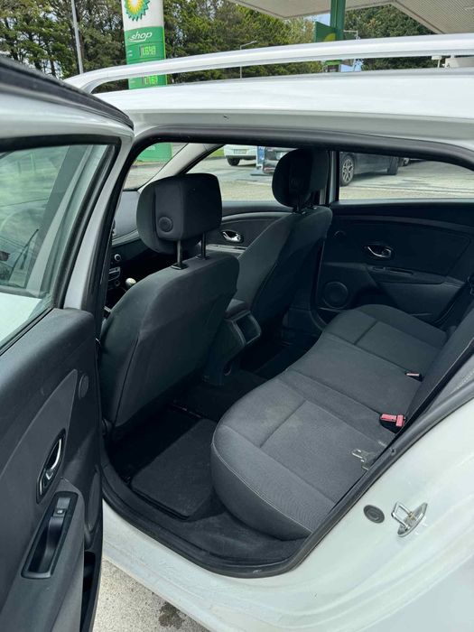 Renault Megane 1.5dci em muito bom estado