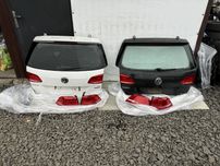 Кришка багажника ляда Passat B7 Пассат Б7 фонарь