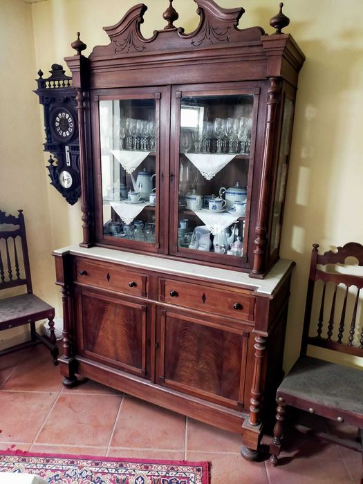 Conjunto de jantar muito elegante