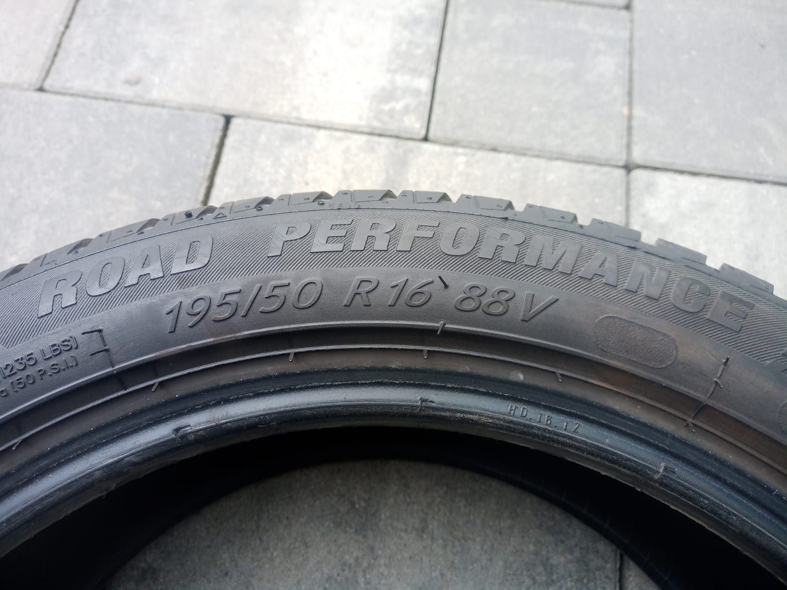 Opony letnie Kormoran 16" 195/50R16