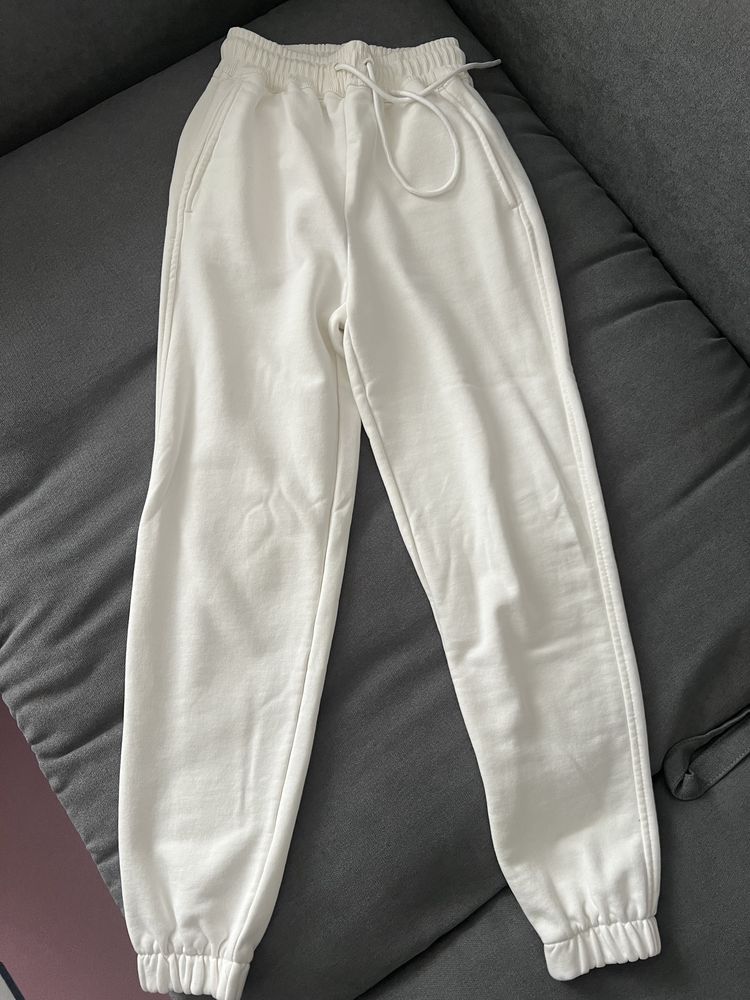 Білі джогери/штани
