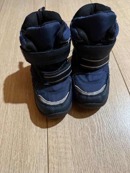 Зимові черевики на хлопчика