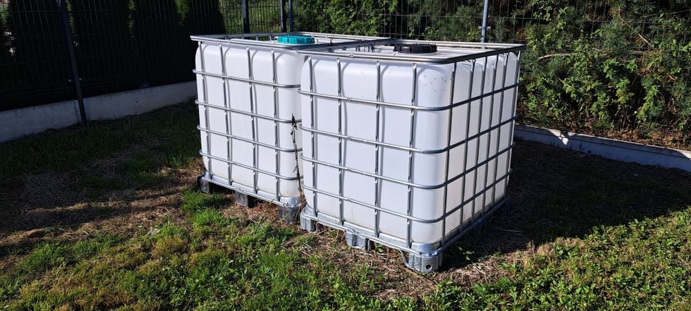 Mauzer 1000l w stelażu kompozytowym