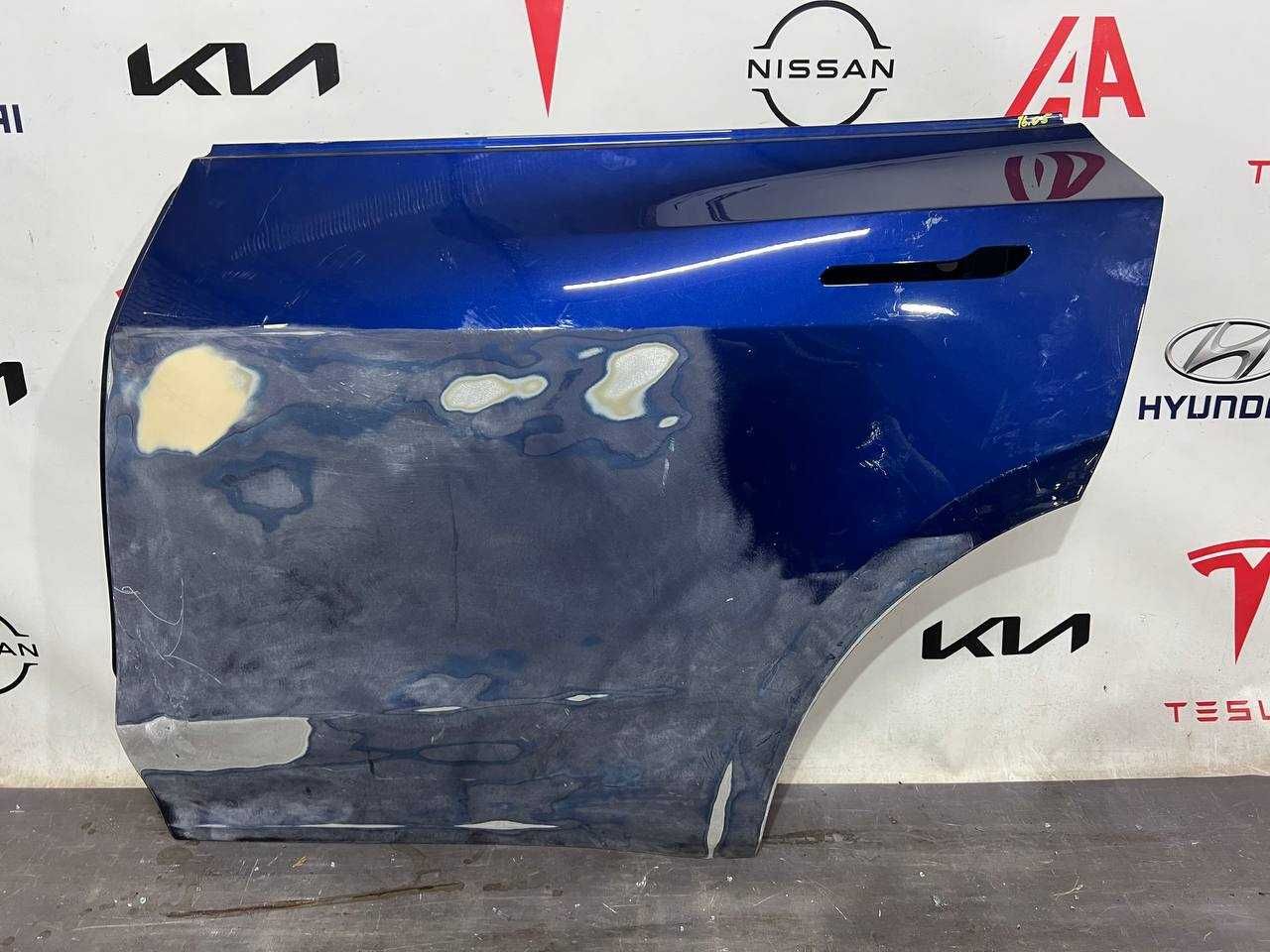 Двері задні ліві Tesla Model Y 1493561-E0-A оригінал б/у
