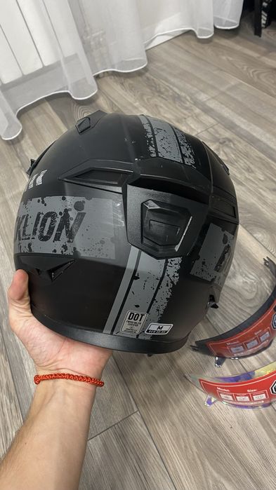 Мото шлем мотард