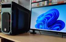 Komputer Stacjonarny i7-9700k, GTX 1080, 32GB DDR4 + monitor 4k