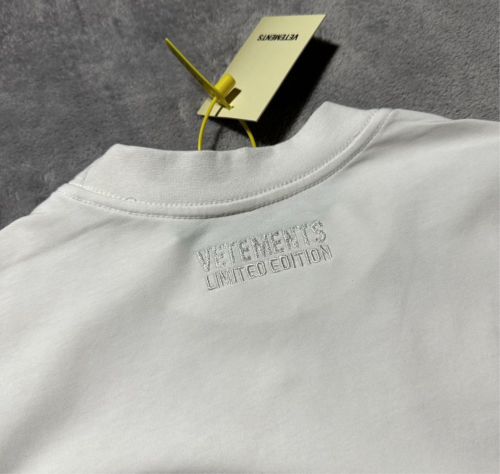 Футболка майка balenciaga