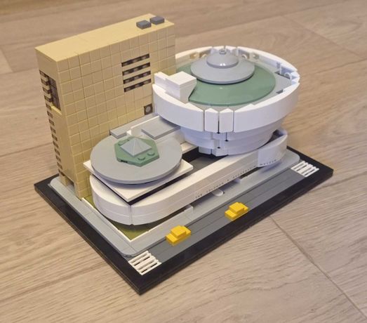 Конструктор LEGO Architecture Музей Соломона Гуггенхайма (21035)