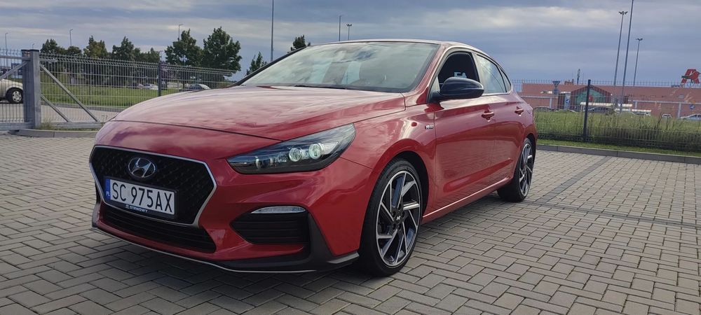 Hyundai I30 Hyundai i30 Fastback N-Line 1.4 T-GDI DCT •2019/2020• Fiery Red Pearl
