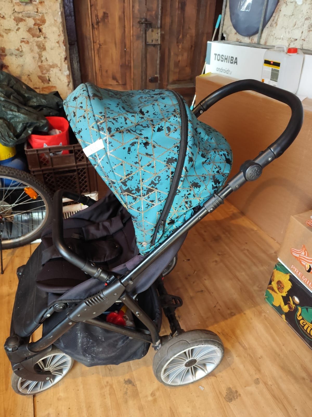 Wózek spacerowy dla dziecka