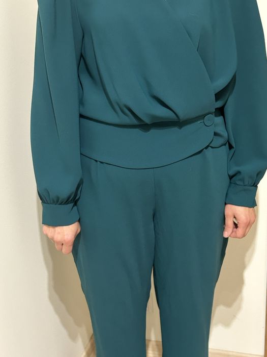 Garnitur damski , jak kombinezon  r. 42