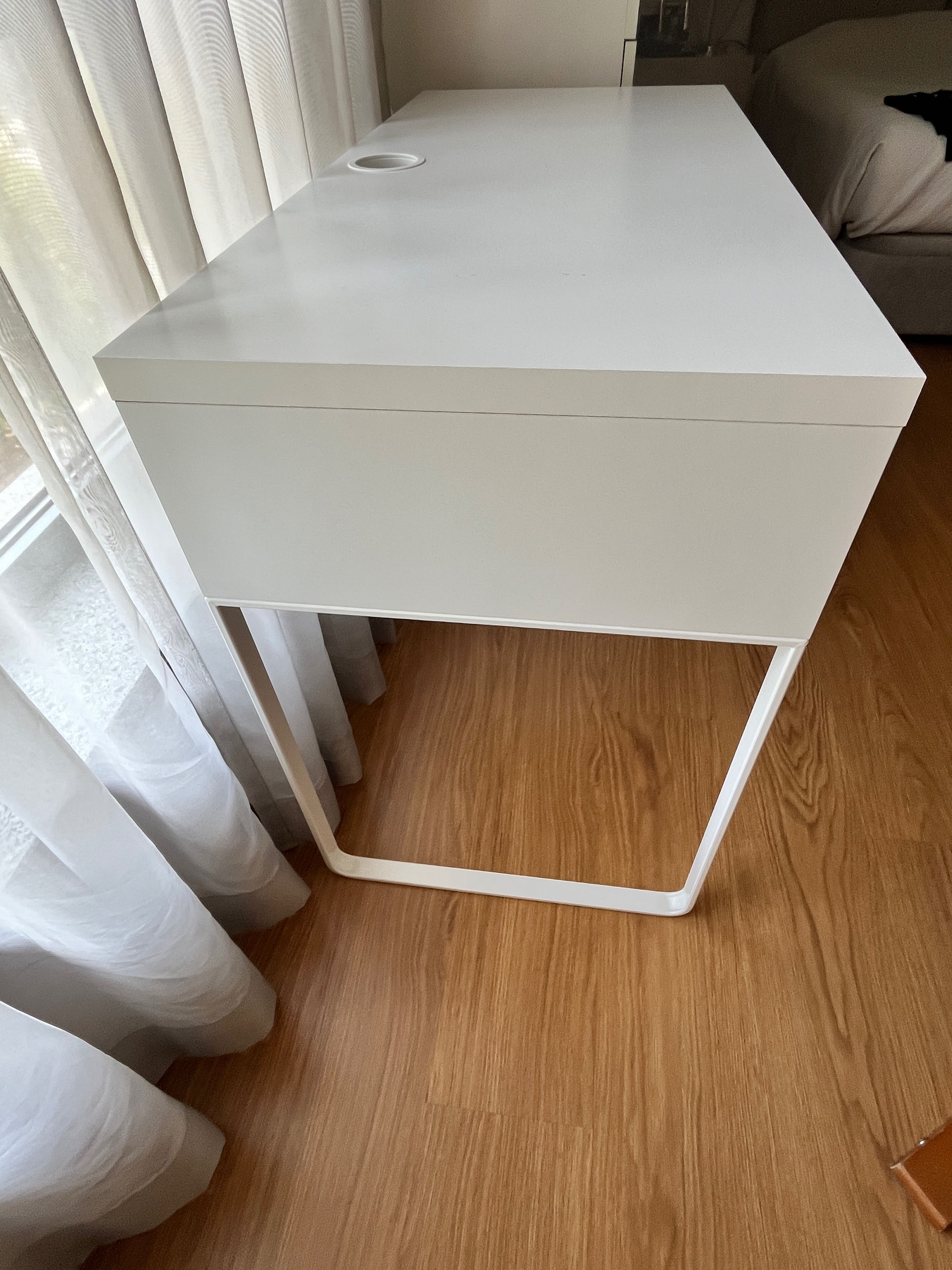 Secretaria IKEA Mike