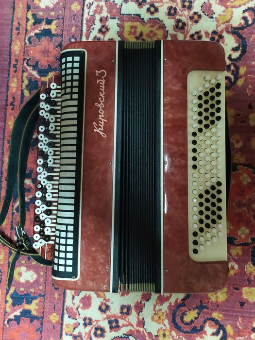 Баян Кировский 3 СССР