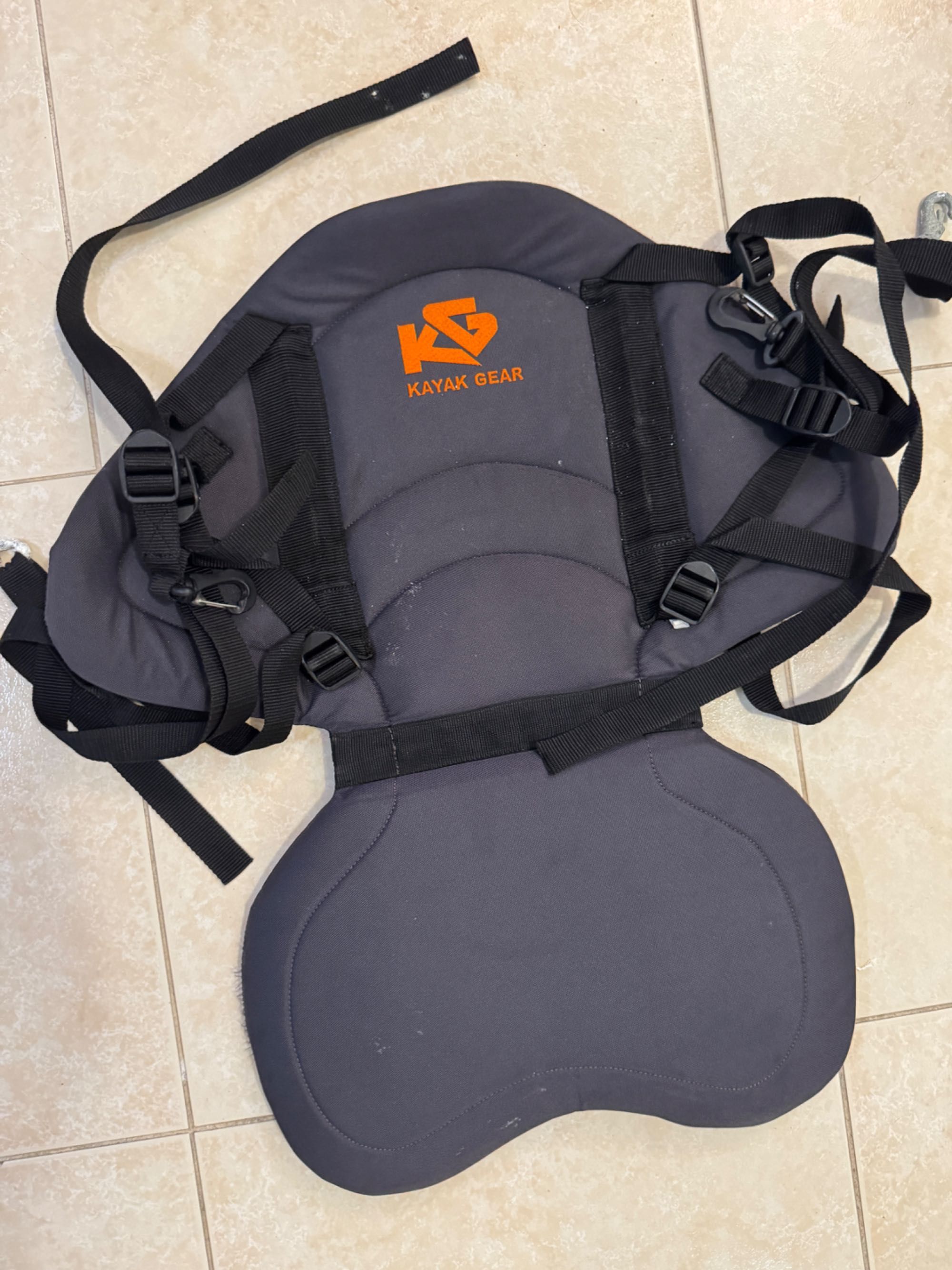 Kayak frenzy, em ótimo estado