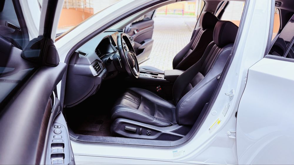 Honda Accord X 2.0h E-CVT Hybrid Touring 2022р
