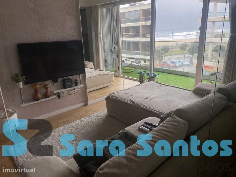 T1 de Luxo C/ Garagem junto ao Mar-Canidelo