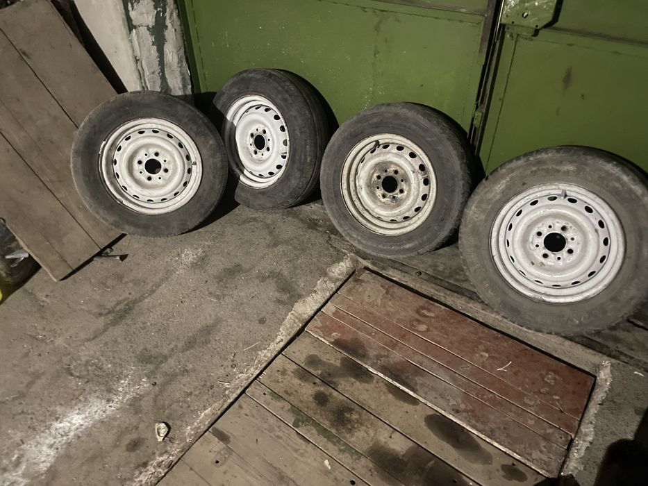 Диски з шинами 13 дюймів 4х98 ВАЗ ЗАЗ ЛАНОС
