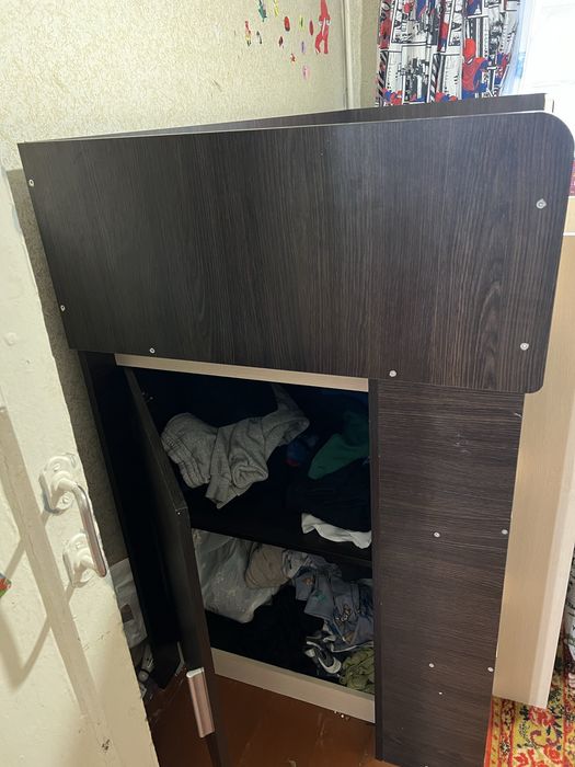 Ліжко , кровать чердак