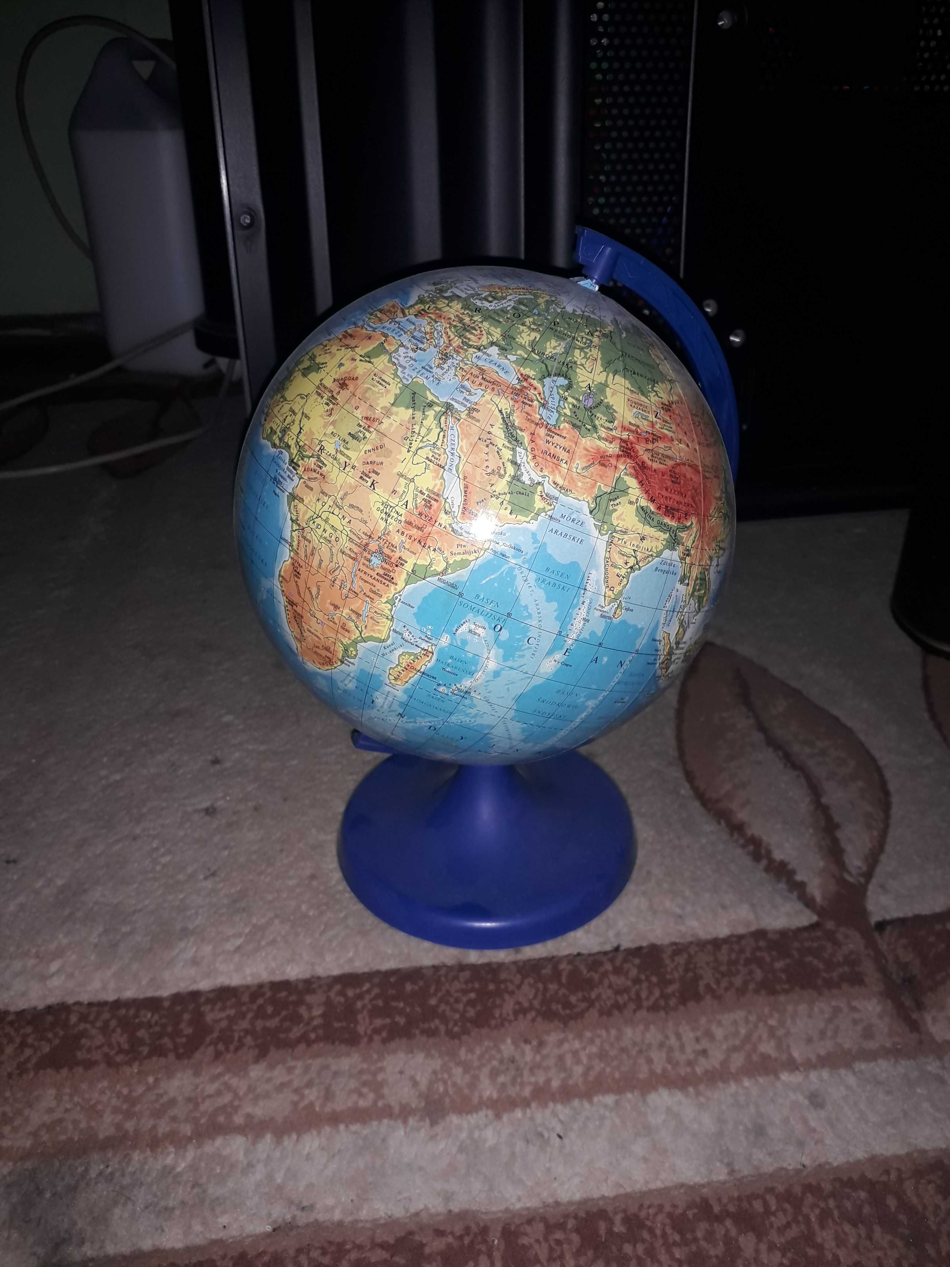 Globus na biurko