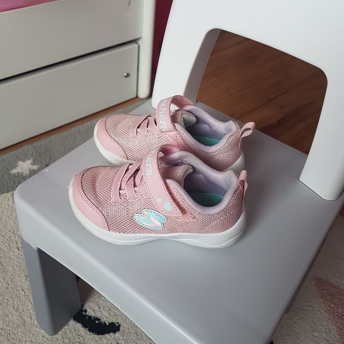 Buty skechers dziecięce rozmiar 23