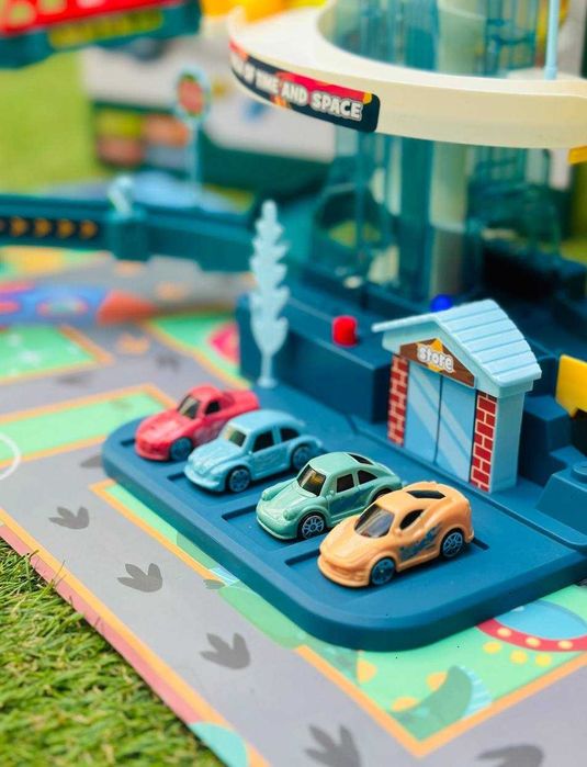 Дитячий Трек Космічна парковка