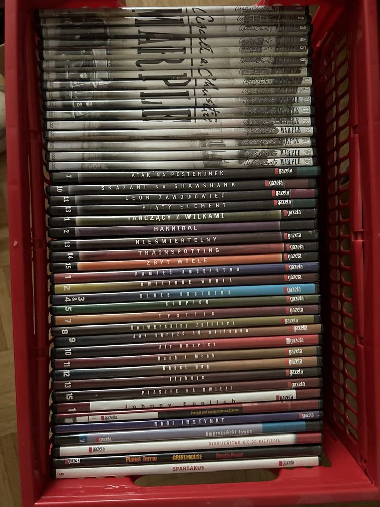 zestaw płyt dvd w tym marple