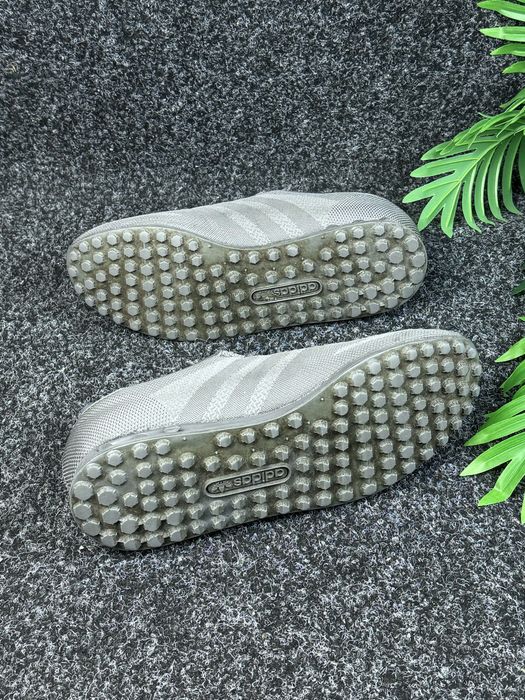 Кросівки Adidas  la tainer  розмір 44 28,5 см