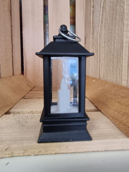 Latarenka czarna mini latarnie podświetlane ledowe lampiony czarne