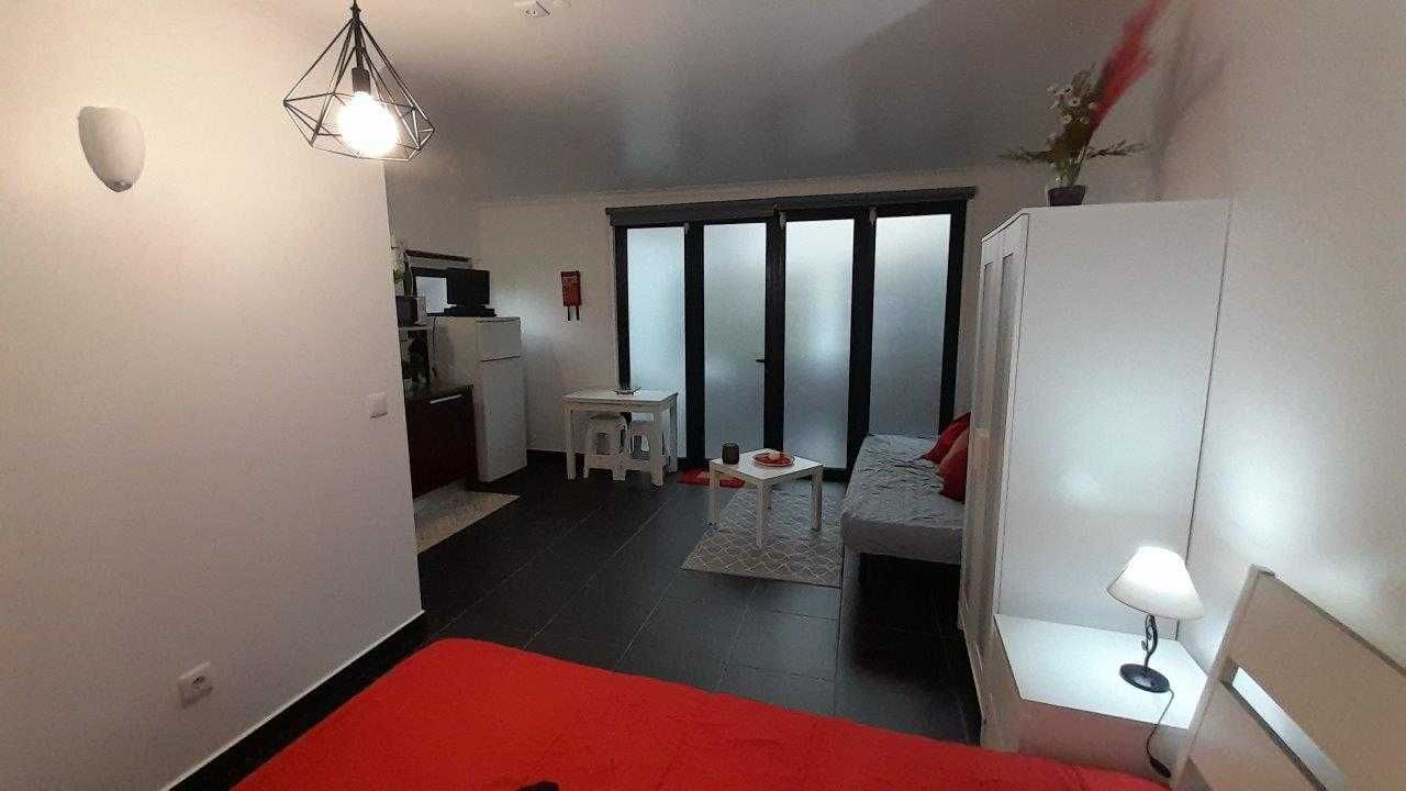 Arrenda-se apartamento T0