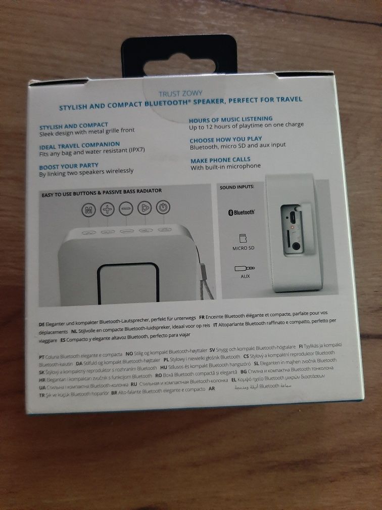 Nowy głośnik biały Trust bluetooth speaker
