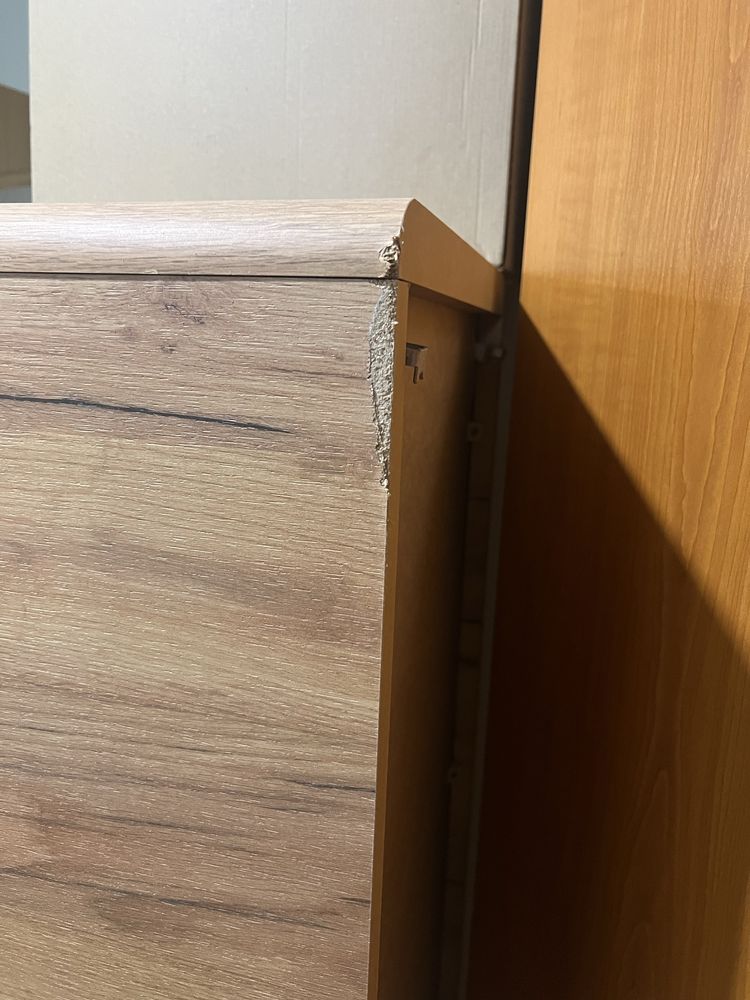 Szafka łazienkowa z pojemnikiem na pranie