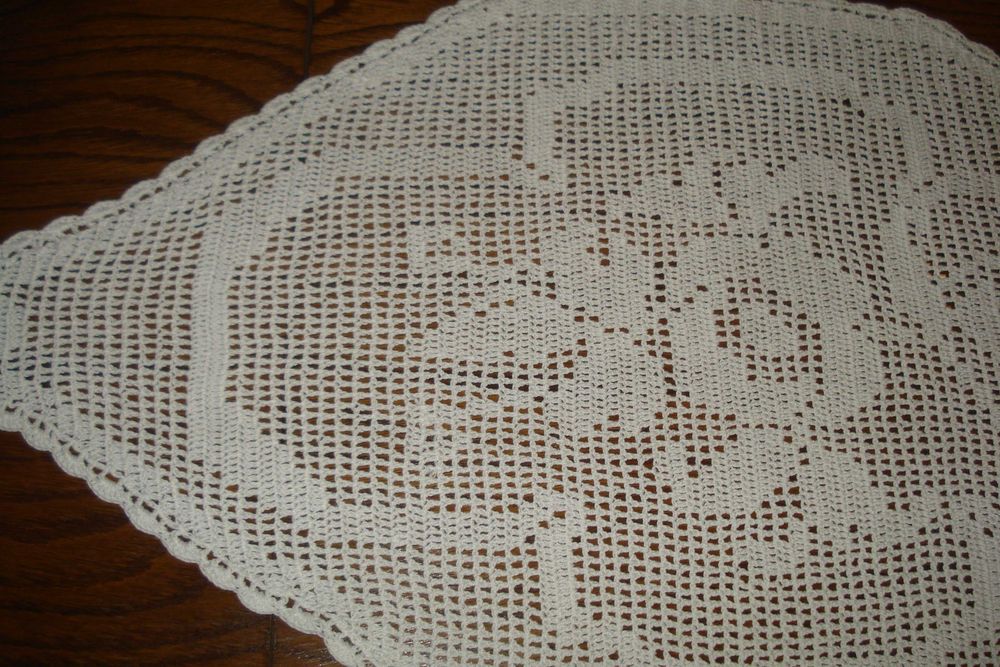 Piękna serweta szydełko 43x72