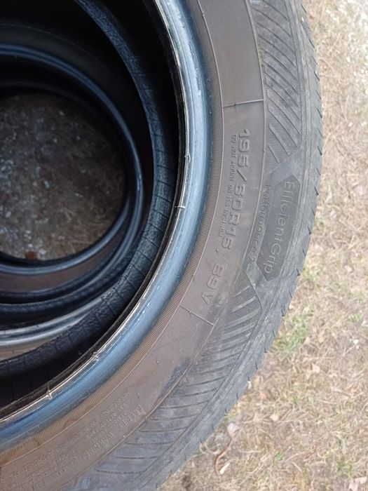 Opony Goodyear 195/60/16 letnie jak nowe 100 zł za komplet