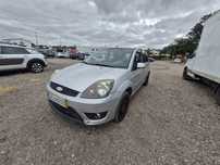 Ford festa 1.4 cdti Sinistrado