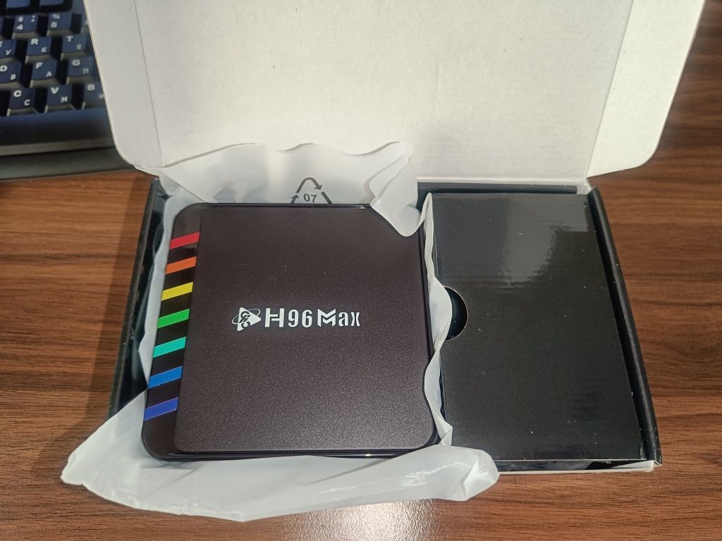 Android TV box H96 Max W2, Tanix W2