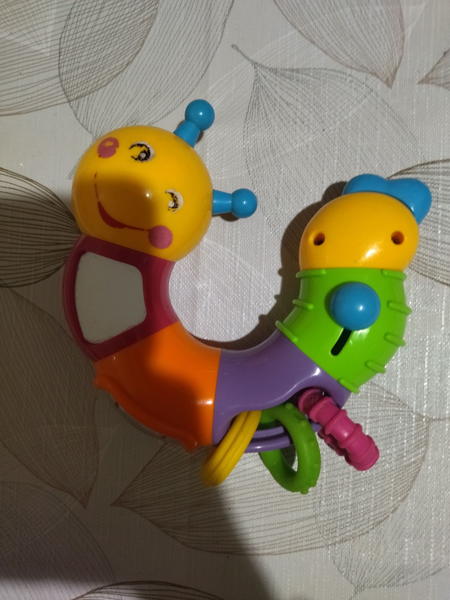 Розвиваюча іграшка Погремушка гусеница Limo Toy