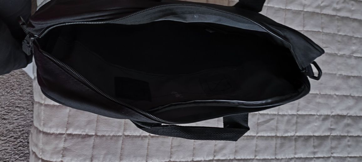 Torba na laptopa