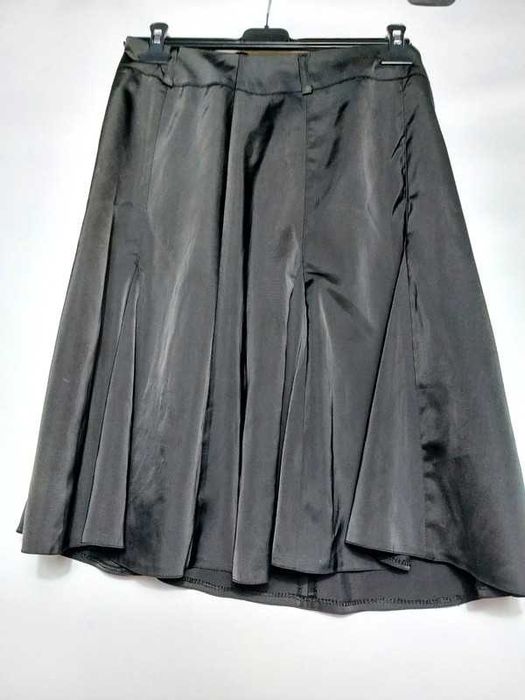 Czarna spódnica,spódnica rozkloszowana