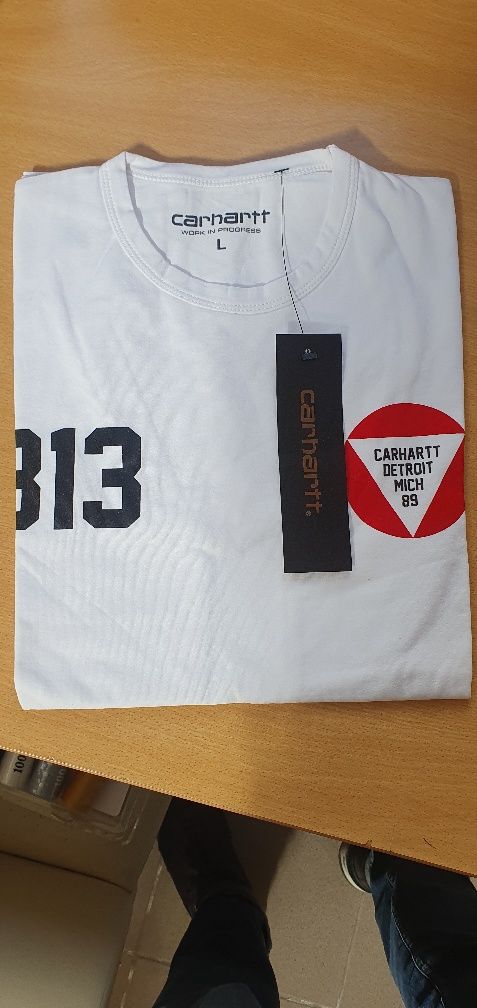 Tshirts Carhartt