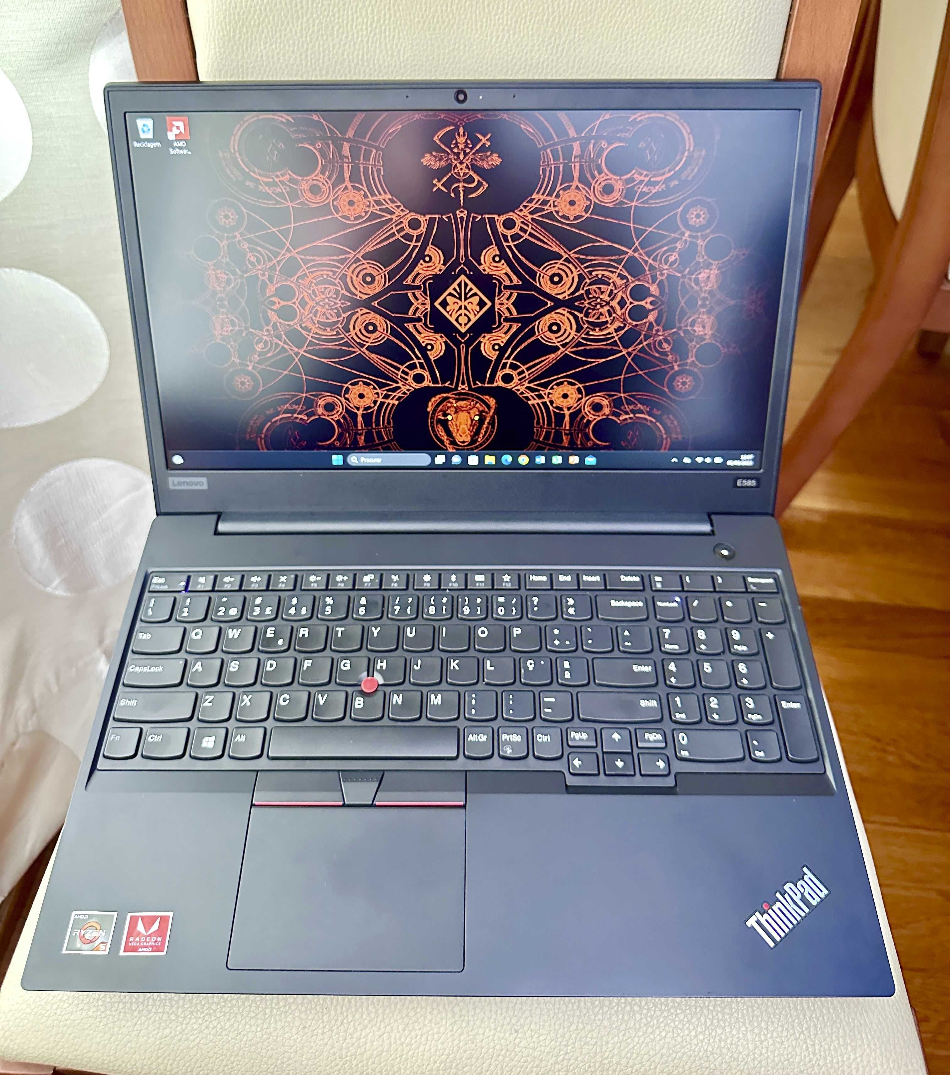 Lenovo ThinkPad E585 15.6"FHD/Ryzen 5 QuadCore/16G/2 Discos/Radeon 2Gb